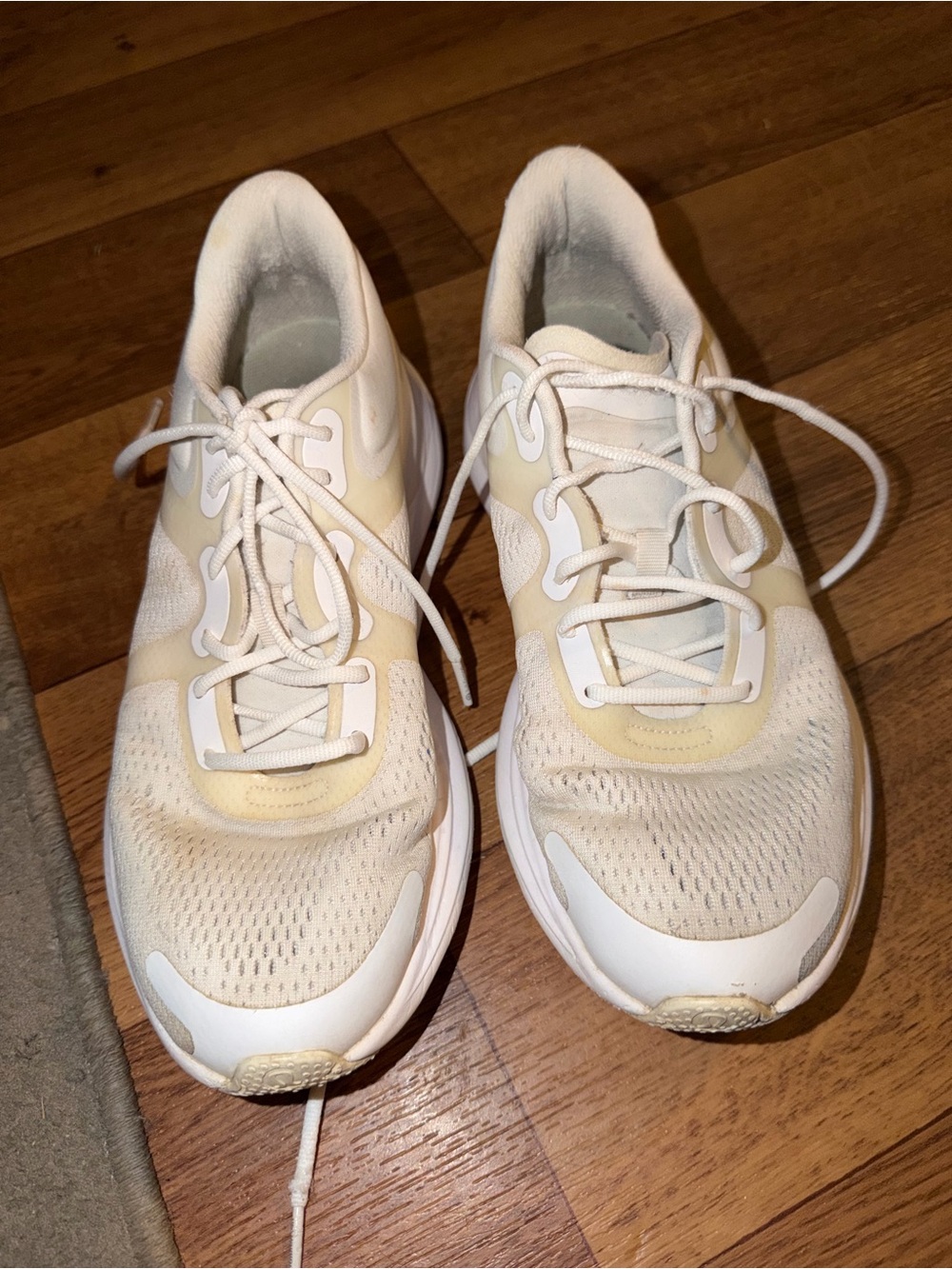 Women's Cream Lightweight Athletic Sneakers